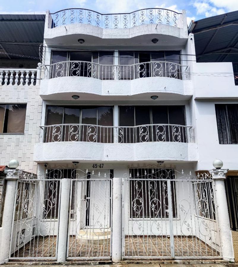 Hospedaje Casa Aurora Cali Esterno foto